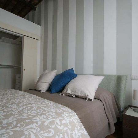 Tabacchi Luxury Apartment In Lucca Historical Center Near Toll Parking Bagian luar foto